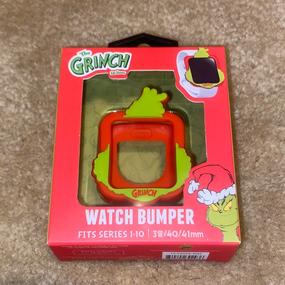 NWT!!!  THE GRINCH— APPLE WATCH BUMPER